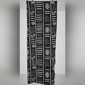 African Prints Mudcloth Style Design-Black and White L46" x W32"